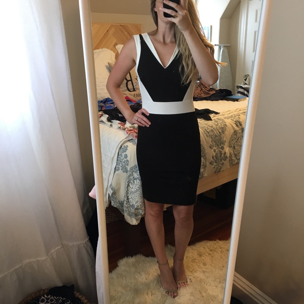 NWT Banana Republic Black and White Sloan Dress